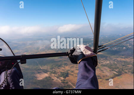 Un pilote de micro-lumière au Zimbabwe. Banque D'Images