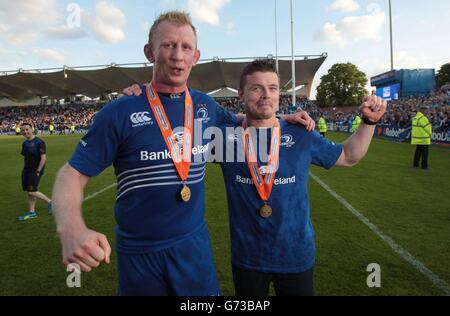 Rugby Union - RaboDirect PRO12 final - Leinster / Glasgow Warriors - RDS.Leo Cullen de Leinster et Brian O'Driscoll lors de la finale RaboDirect PRO12 au RDS, Dublin, Irlande. Banque D'Images