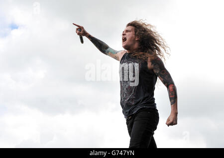 Télécharger Festival 2014 - Day One - Donington Park.Levi Benton de Miss Mai Je joue pendant le premier jour du Festival de téléchargement 2014 à Donington Park. Banque D'Images