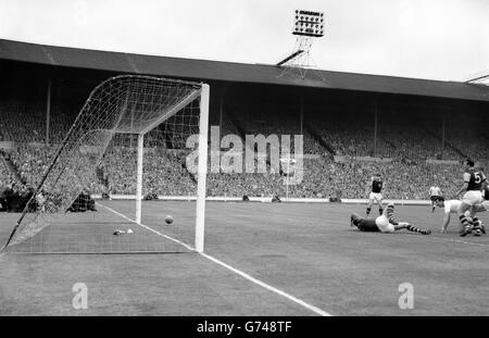 Football - FA Cup - Final - Tottenham Hotspur v Burnley - Stade de Wembley Banque D'Images