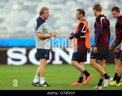 Football - Coupe du Monde FIFA 2014 - Groupe D - Costa Rica v Angleterre - Jour trois - Angleterre la formation et conférence de presse - Estadio M... Banque D'Images