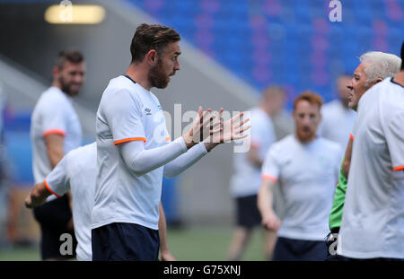 République d'Irlande est Richard Keogh durant une session de formation au stade des Lumieres, Lyon. Banque D'Images