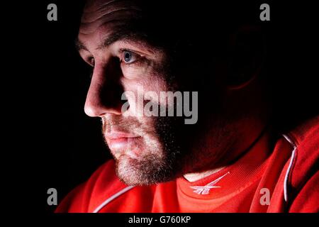 Robin McBryde au camp d'entraînement de rugby gallois de Cardiff, en prévision de l'ouverture de leur affrontement avec l'Irlande à Dublin avec les six nations de Lloyds TSB. Banque D'Images