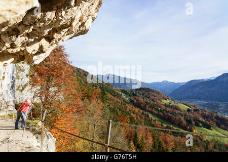 Mur de pierre Ewige Wand, vue sur Bad Goisern, Bad Goisern am Hallstättersee, Autriche, Niederösterreich, Autriche supérieure, Salzkammergut Banque D'Images