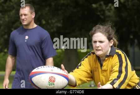 Formation de l'équipe de rugby de mesdames Camberey Banque D'Images