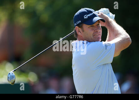 Le Sir Nick Faldo, de l'Angleterre, est au 5e jour de l'Open Championship de 2014 au Royal Liverpool Golf Club, à Hoylake. Banque D'Images