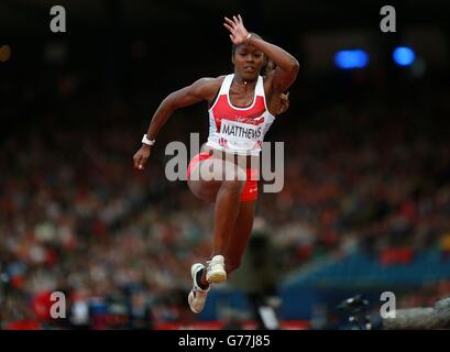 Sport - Jeux du Commonwealth 2014 - sixième jour.Le Chioma Matthews d'Angleterre pendant le triple saut féminin à Hampden Park, pendant les Jeux du Commonwealth de 2014 à Glasgow. Banque D'Images