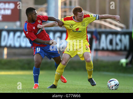 Soccer - Pré saison Friendly - Dagenham & Redbridge v MK Dons - Le London Borough of Barking and Dagenham Stadium & Banque D'Images