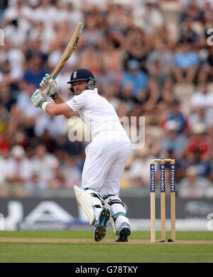 Cricket - série de tests Investec - troisième test - Angleterre / Inde - première journée - le bol Ageas.Ian Bell, en Angleterre, est sorti au cours du premier jour du troisième match test Investec au Ageas Bowl, à Southampton. Banque D'Images