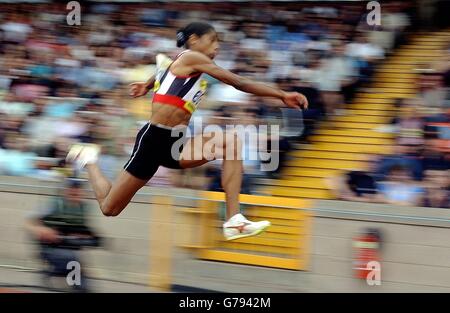 Yamile Aldama AAA Athletics Championships.Yamile Aldama remporte la Triple Jump final aux championnats d'athlétisme AAA de l'Union de Norwich à Birmingham. Banque D'Images