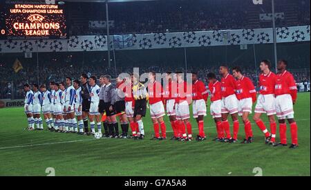 Ligue des Champions de Soccer - Grasshopper Zurich v Auxerre Banque D'Images