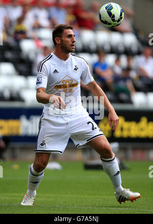 Football - pré-saison amical - Swansea City v Villareal - Liberty Stadium. Angel Rangel de Swansea City Banque D'Images