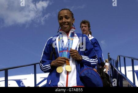 Kelly Holmes retour aux Jeux Olympiques Banque D'Images