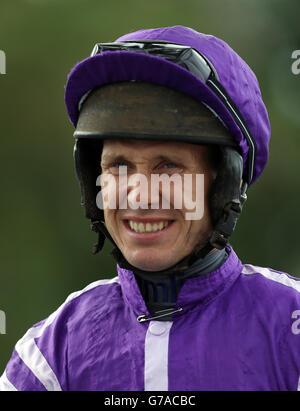 Courses hippiques - Hippodrome d'Uttoxeter. Richard Johnson, Jockey Banque D'Images