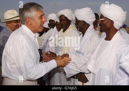 Jack Straw - Visite du Camp de Réfugiés Banque D'Images