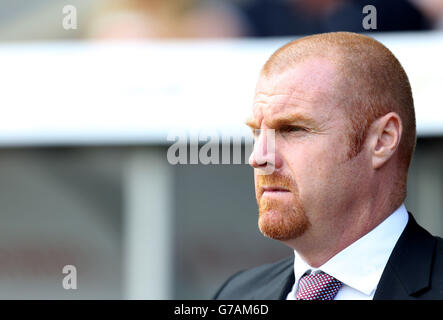 Football - Barclays Premier League - Swansea City v Burnley - Liberty Stadium.Sean Dyche, responsable de Burnley, avant le match de la Barclays Premier League au Liberty Stadium, à Swansea. Banque D'Images