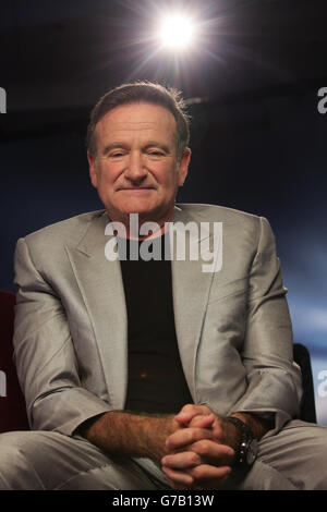 Star du film Robin Williams lors d'une séance photo pour le film « World's Greatest Dad », à l'hôtel Madarin Oriental de Knightsbridge, Londres. Banque D'Images