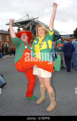 L'ensemble de l'Irlande finale Football GAA Banque D'Images