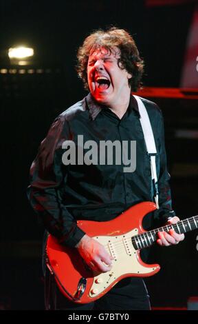 Gary Moore - Concert Pack Strat Banque D'Images