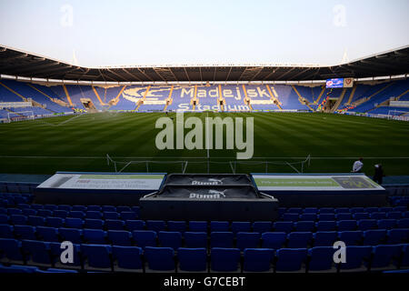 Football - Championnat de pari de ciel - Reading v Millwall - Madejski Stadium.Vue générale du stade Madejski, stade de Reading Banque D'Images