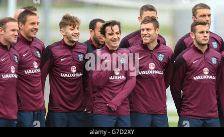 Football - UEFA Euro 2016 - Qualifications - Groupe E - Angleterre v San Marino - Angleterre Session de formation et conférence de presse - St Ge... Banque D'Images