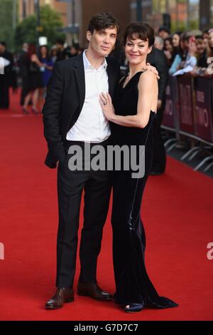 Cillian Murphy et Helen McCrory à la première de Peaky Blinders: Série 2 à Broad Street Cineworld, Birmingham. Banque D'Images