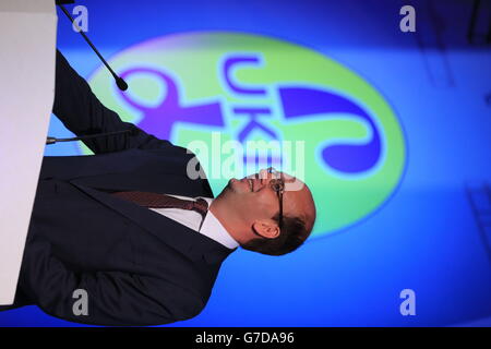 Mark UkIP a prononcé son discours lors de la conférence annuelle de l'UKIP à l'hippodrome de Doncaster, dans le South Yorkshire. Banque D'Images