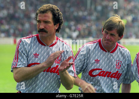 Football - Ray Kennedy témoignage - Arsenal / Liverpool - Highbury Stadium.Graeme Souness (l) et Kenny Dalglish (r) de Liverpool Banque D'Images