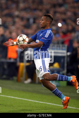 Football - UEFA Champions League - Groupe G - Schalke 04 / Sporting CP - Veltins-Arena. Dennis Aogo de Schalke Banque D'Images