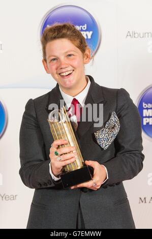 Mercury Music Prize 2014 - Londres.Kate Tempest arrivant pour la cérémonie du Mercury Music Prize 2014 au Roundhouse de Camden, dans le nord de Londres. Banque D'Images