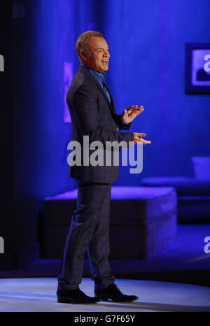 Animateur Graham Norton pendant le tournage du Graham Norton Show aux London Studios, Londres, devant être diffusé sur BBC One vendredi soir. Banque D'Images