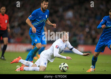 Football - UEFA Euro 2016 - Qualifications - Groupe E - Angleterre v Slovénie - Wembley Banque D'Images