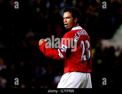 Kieran Richardson, de Manchester United, célèbre ses scores contre Crystal Palace lors de la Carling Cup, quatrième manche du match à Old Trafford, Manchester. Banque D'Images