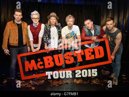 Membres McBusted (gauche-droite) Danny Jones, Tom Fletcher, Dougie Poynter, James Bourne, Matt Willis et Harry Judd lors d'une conférence de presse au Casino de l'Hippodrome, dans le centre de Londres, où ils ont annoncé les dates de leur tournée 2015. Banque D'Images