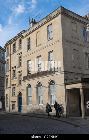 La salle des pompes Hetling dans le centre-ville de Bath Banque D'Images