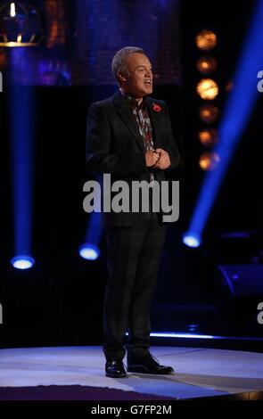 Animateur Graham Norton pendant le tournage du Graham Norton Show aux London Studios, Londres, devant être diffusé sur BBC One vendredi soir. Banque D'Images