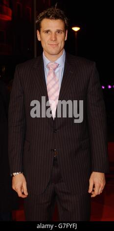 James Cracknell, médaillé d'or olympique, arrive au Centre de télévision de la BBC pour les prix de la personnalité de l'année du sport de la BBC, à Londres. Banque D'Images