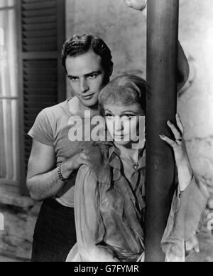 Vivien Leigh et Marlon Brando dans une scène de la version film de Tennessee Williams jouer 'A Streetcar nommé Desire'. Banque D'Images