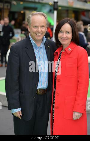 Nick Park assiste à la première européenne de Shaun The Sheep the Movie à vue Leicester Square, dans le centre de Londres. Banque D'Images