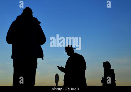 Horse Racing - Hippodrome de Kempton Banque D'Images