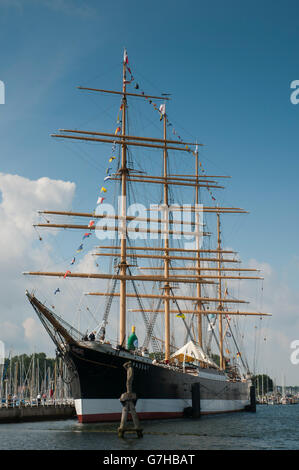 Quatre-mâts barque en acier sur Passat Priwall quay, Tall Ship, voile de bateau, Travemünde, mer Baltique, Schleswig-Holstein Banque D'Images