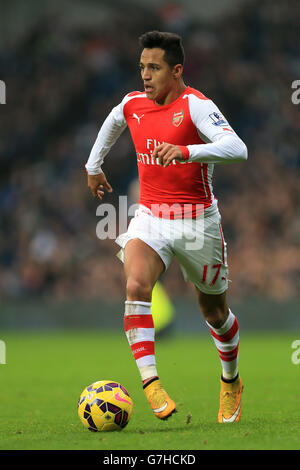 Football - Barclays Premier League - West Bromwich Albion / Arsenal - The Hawthorns.Alexis Sanchez d'Arsenal pendant le match de la Barclays Premier League aux Hawthorns, West Bromwich. Banque D'Images