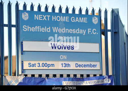 Football - Championnat Sky Bet - Sheffield Wednesday v Wolverhampton Wanderers - Hillsborough.Une vue générale de la signalisation au stade Hillsborough, où se trouve Sheffield mercredi Banque D'Images