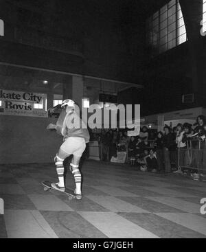 Planche à roulettes - 1978 Skateboard Show - Horticultural Hall, Westminster, London Banque D'Images