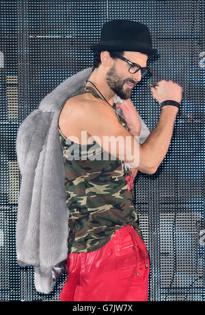 Jeremy Jackson entre dans la maison Big Brother de Celebrity au début de la dernière série du programme Channel 5 à Elstree Studios, Borehamwood. APPUYEZ SUR ASSOCIATION photo. Date de la photo: Mercredi 7 janvier 2015. Le crédit photo devrait se lire comme suit : Ian West/PA Wire Banque D'Images