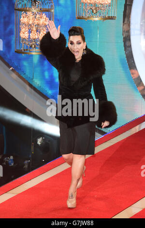 Michelle Visage entre dans la maison Celebrity Big Brother au début de la dernière série du programme Channel 5 à Elstree Studios, Borehamwood. APPUYEZ SUR ASSOCIATION photo. Date de la photo: Mercredi 7 janvier 2015. Le crédit photo devrait se lire comme suit : Ian West/PA Wire Banque D'Images