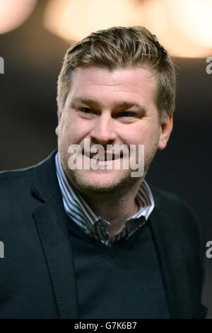 Football - coupe FA - deuxième tour - MK dons v Chesterfield - Stade MK.Karl Robinson, directeur de MK Dons Banque D'Images