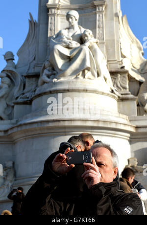 Les touristes à Londres Banque D'Images