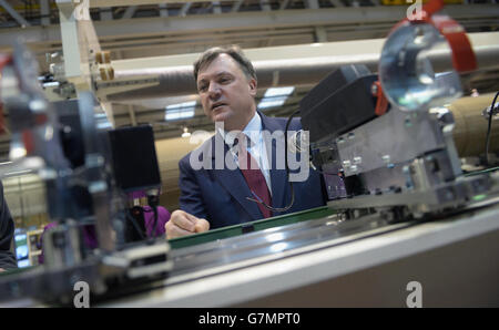 Ed Balls visite à Bedford Banque D'Images