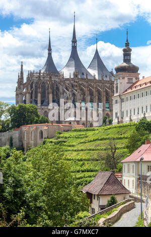 Collège Des Jésuites Et Cathédrale De L'Église Gothique St Barbara, Kutna Hora, Unesco, Bohême, République Tchèque Banque D'Images